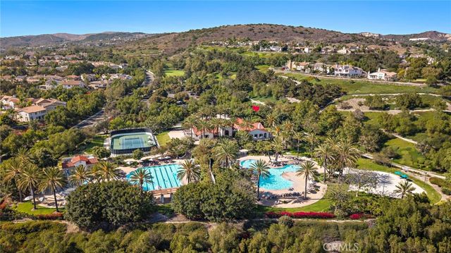 82 Avenida Cristal, San Clemente, CA 92673
