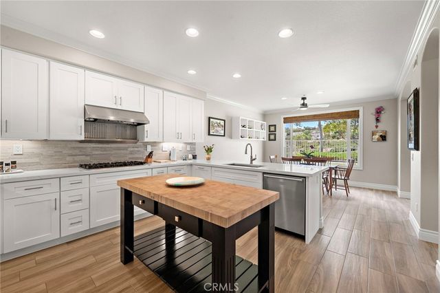 82 Avenida Cristal, San Clemente, CA 92673