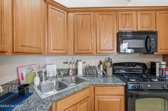 1309 Golden Gate Way, Tubac, AZ 85646