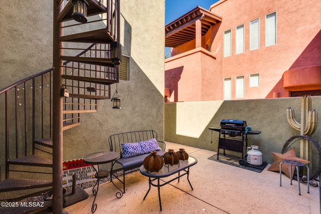 1309 Golden Gate Way, Tubac, AZ 85646