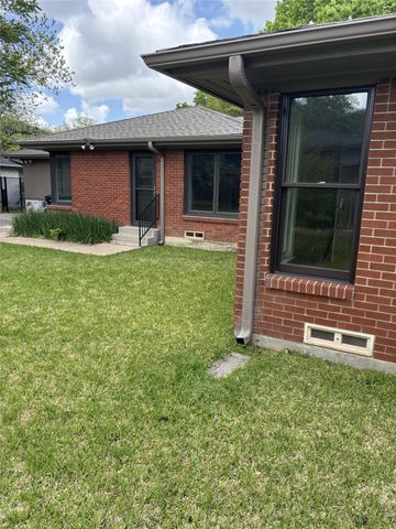 3875 Lambert Avenue, Fort Worth, TX 76109