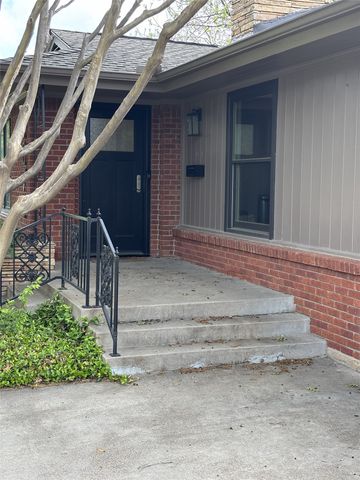 3875 Lambert Avenue, Fort Worth, TX 76109