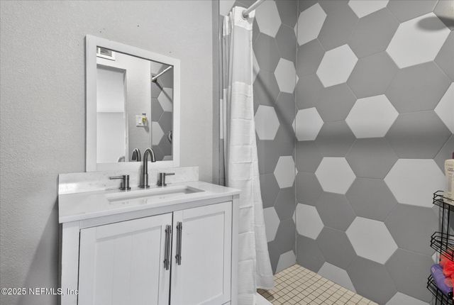 3177 LORETTO Road, Jacksonville, FL 32223