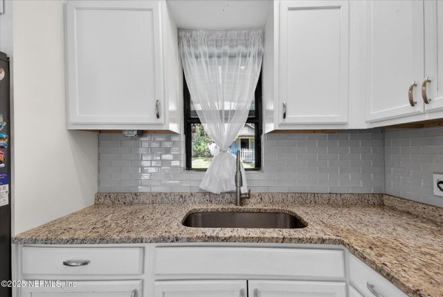 3177 LORETTO Road, Jacksonville, FL 32223