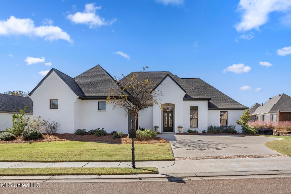 193 Grace Drive, Flowood, MS 39232