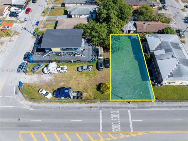 6425 NW 12th Ave, Miami, FL 33150