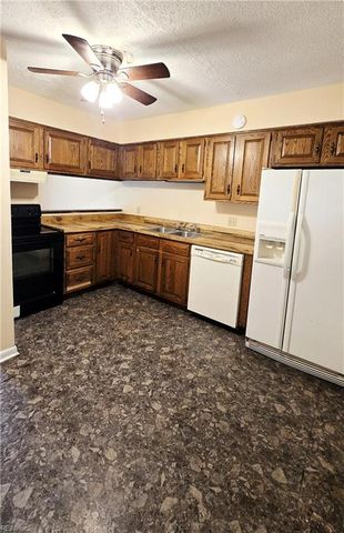 575 Ayrshire WAY, Newport News, VA 23602