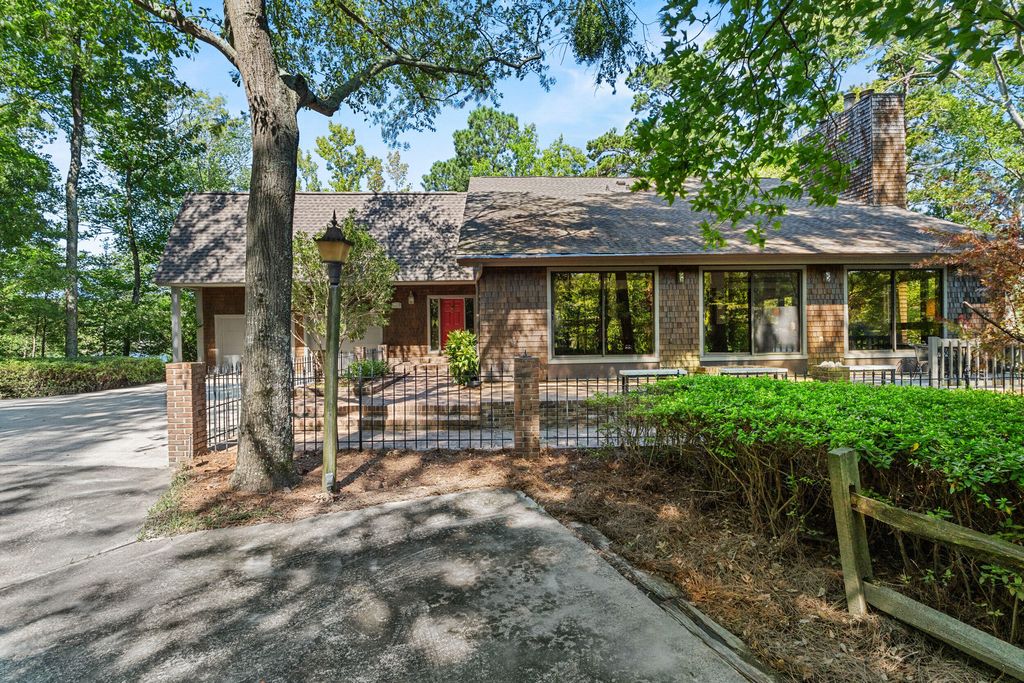 270 Harrison Point, Lexington, SC 29072