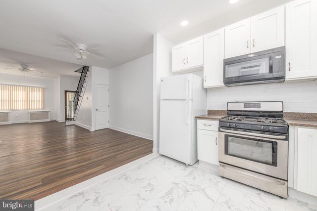 1037 SNYDER AVE, Philadelphia, PA 19148