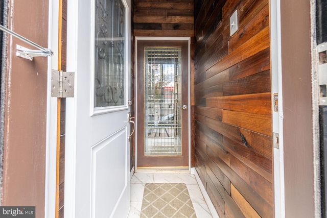 1037 SNYDER AVE, Philadelphia, PA 19148