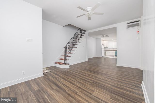 1037 SNYDER AVE, Philadelphia, PA 19148