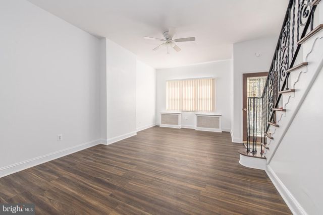 1037 SNYDER AVE, Philadelphia, PA 19148