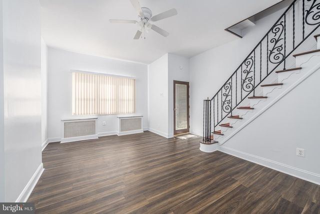 1037 SNYDER AVE, Philadelphia, PA 19148