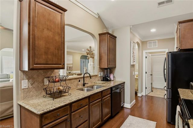 5249 Abbot Lane, Walkertown, NC 27051