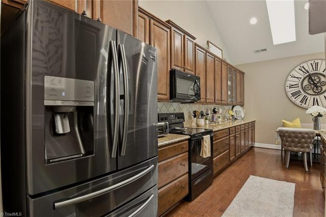 5249 Abbot Lane, Walkertown, NC 27051