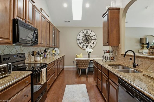 5249 Abbot Lane, Walkertown, NC 27051
