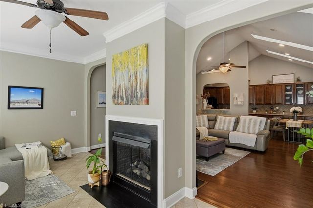 5249 Abbot Lane, Walkertown, NC 27051