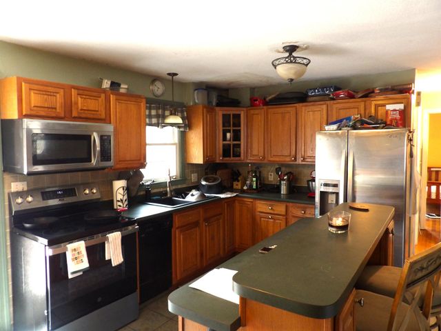 76 Coral Avenue, Charlestown, NH 03603