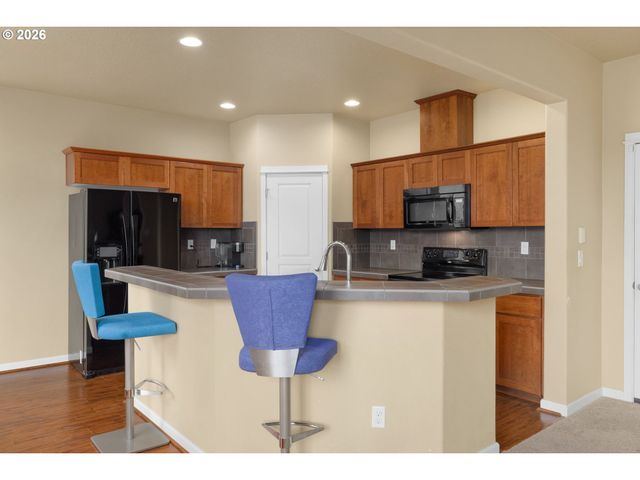 15623 Sw RAPHAEL Ln, Portland, OR 97224