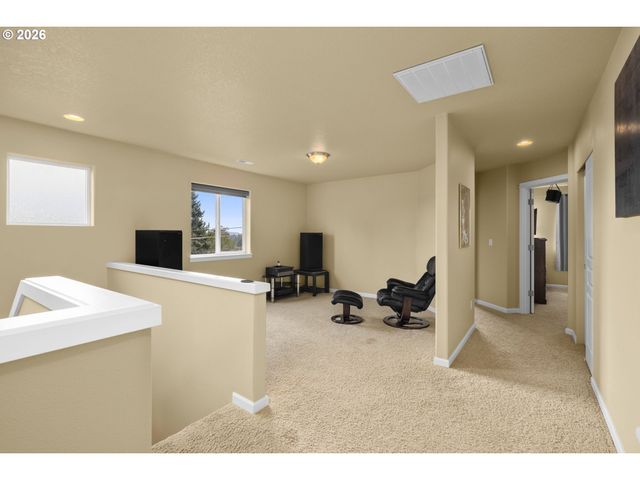 15623 Sw RAPHAEL Ln, Portland, OR 97224