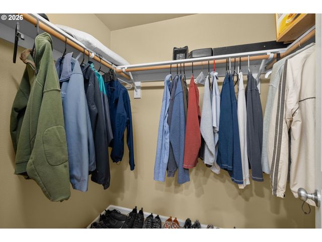 15623 Sw RAPHAEL Ln, Portland, OR 97224