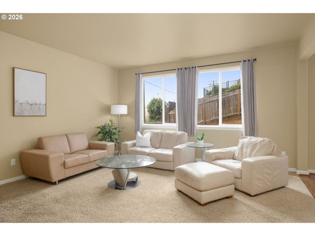 15623 Sw RAPHAEL Ln, Portland, OR 97224