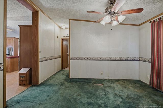 7307 Roslin Farm Road, Hope Mills, NC 28348