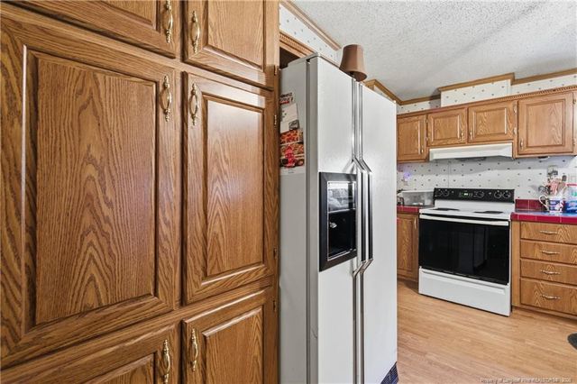 7307 Roslin Farm Road, Hope Mills, NC 28348