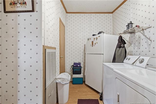 7307 Roslin Farm Road, Hope Mills, NC 28348