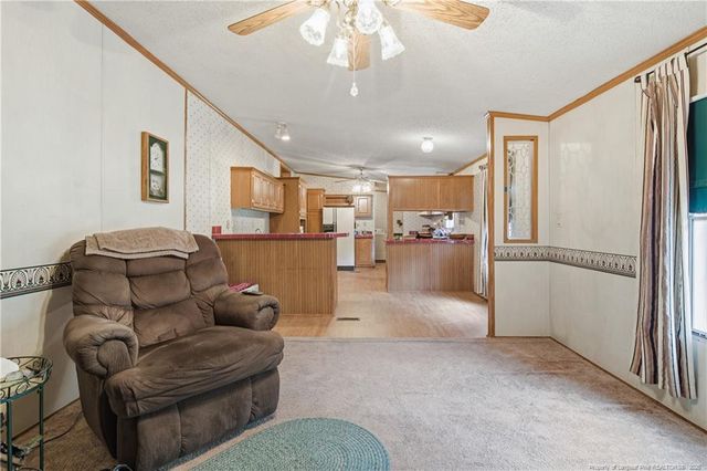 7307 Roslin Farm Road, Hope Mills, NC 28348