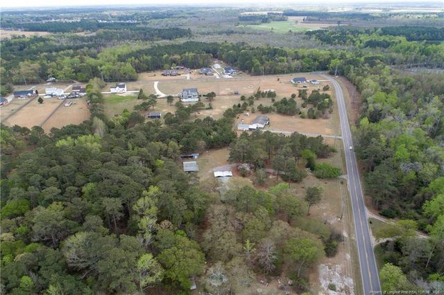 7307 Roslin Farm Road, Hope Mills, NC 28348