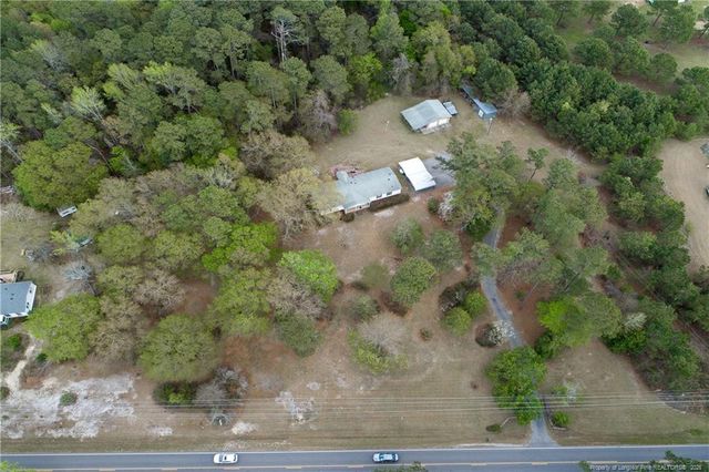 7307 Roslin Farm Road, Hope Mills, NC 28348