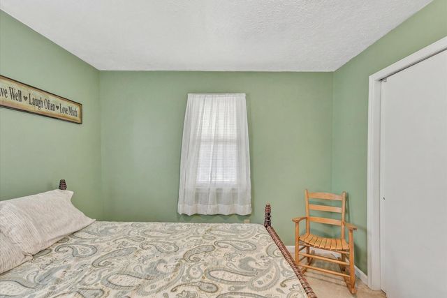 270 W COLLEGE ST, Rocky Mount, VA 24151
