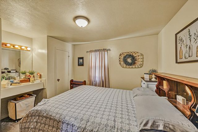 270 W COLLEGE ST, Rocky Mount, VA 24151