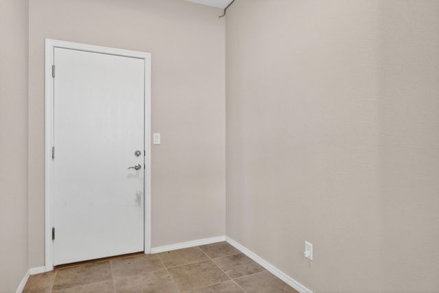 1151 Vallecito Loop NW, Los Lunas, NM 87031
