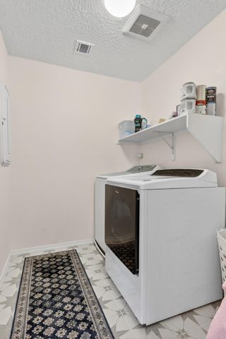 1151 Vallecito Loop NW, Los Lunas, NM 87031