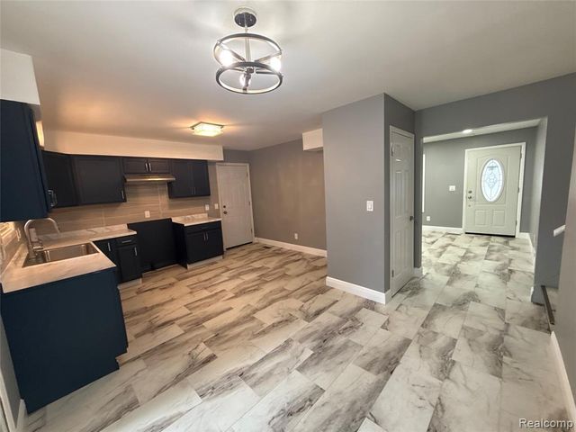 3308 Spring Valley Drive, Flint, MI 48504