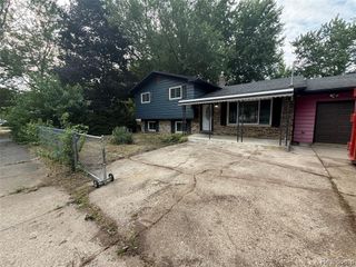 3308 Spring Valley Drive, Flint, MI 48504