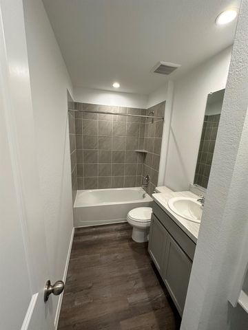 16962 Twisted Seagrass Lane, Magnolia, TX 77355