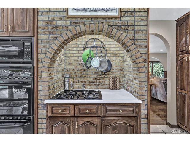 11480 W Bear Creek Dr, Lakewood, CO 80227