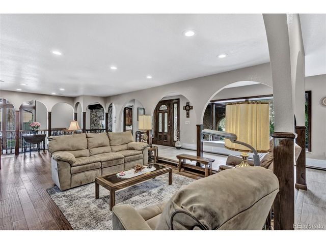 11480 W Bear Creek Dr, Lakewood, CO 80227