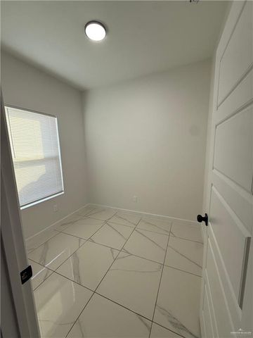 1513 W B Street, Mission, TX 78572