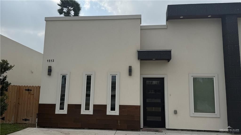 1513 W B Street, Mission, TX 78572