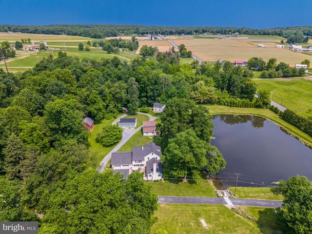 1034 - 1040 TWIN COUNTY RD, Honey Brook, PA 19344