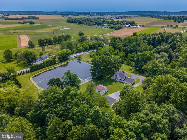 1034 - 1040 TWIN COUNTY RD, Honey Brook, PA 19344