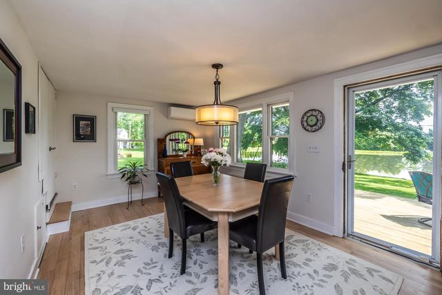 1034 - 1040 TWIN COUNTY RD, Honey Brook, PA 19344