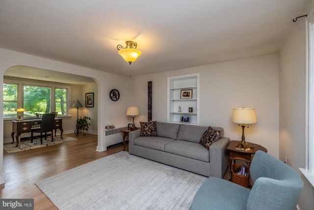 1034 - 1040 TWIN COUNTY RD, Honey Brook, PA 19344