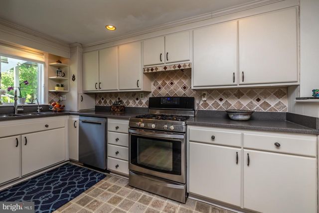 1034 - 1040 TWIN COUNTY RD, Honey Brook, PA 19344