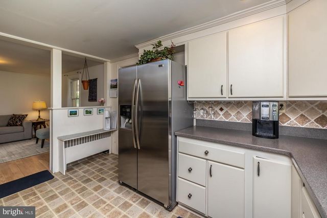 1034 - 1040 TWIN COUNTY RD, Honey Brook, PA 19344