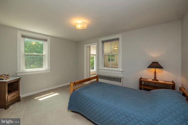 1034 - 1040 TWIN COUNTY RD, Honey Brook, PA 19344